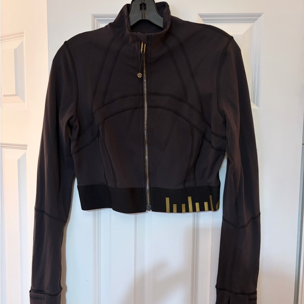 NWOT Lululemon Women's Black Jacket with Gold Accents *RARE*